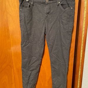 Forever 21 grey skinny jeans